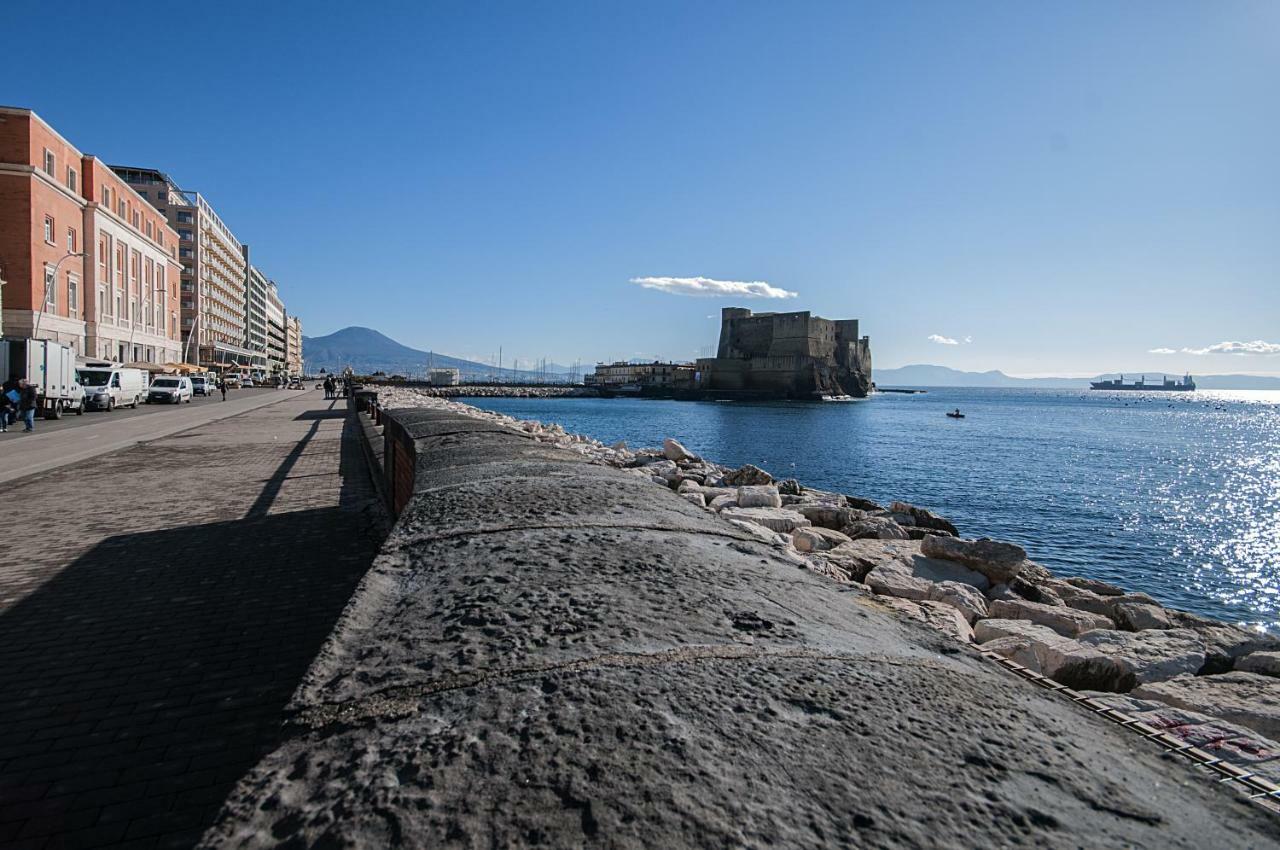 Appartamento Chiatamone Seaside *